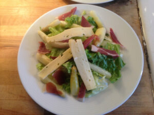 Salade gasconne table d'hôte maison naude à Toulouse